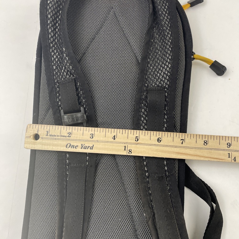 Camelbak Rogue Hydration Backpack Lightweight Ripstop Canvas Yellow Black