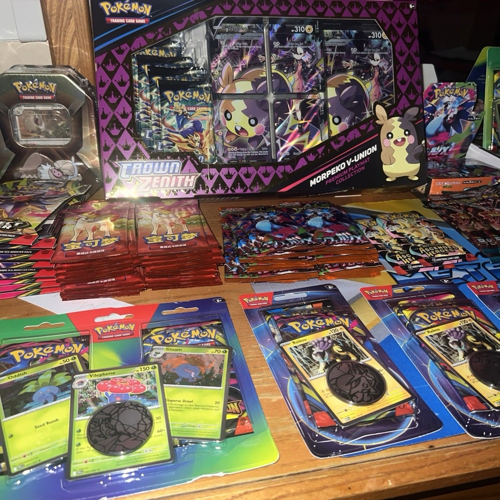 POKÉMON LOVER TIER MYSTERY BOX 📦‼️MULTIPLE ITEMS/(PLEASE READ DESCRIPTION)