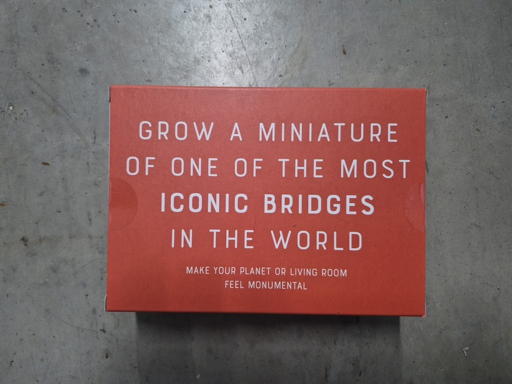 Copernicus Toys Crystal Growing Monuments - Golden Gate Bridge