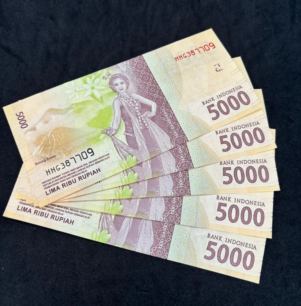 Indonesia 5,000 Rupiah UNC Banknotes (2016)- 5 pcs