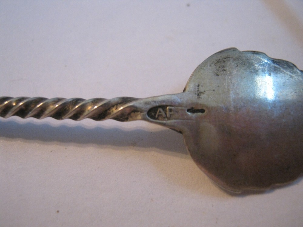 Dutch 833 Silver Twisted Stem Leaf Handle 4 1/4" Spoon, Sword & *AP* Assay Marks