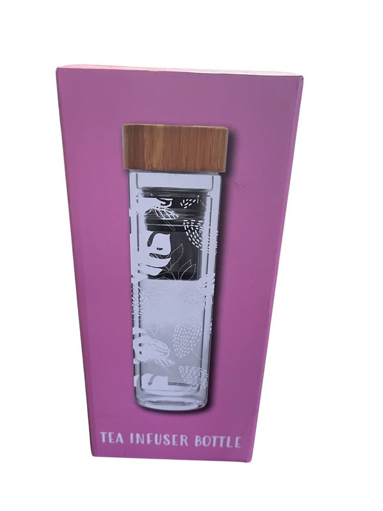 New In Box Tea Infuser Bottle The Girlfriend From AARP