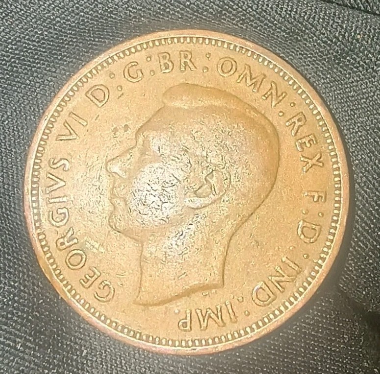 1943 GREAT BRITAIN HALF PENNY Coin
