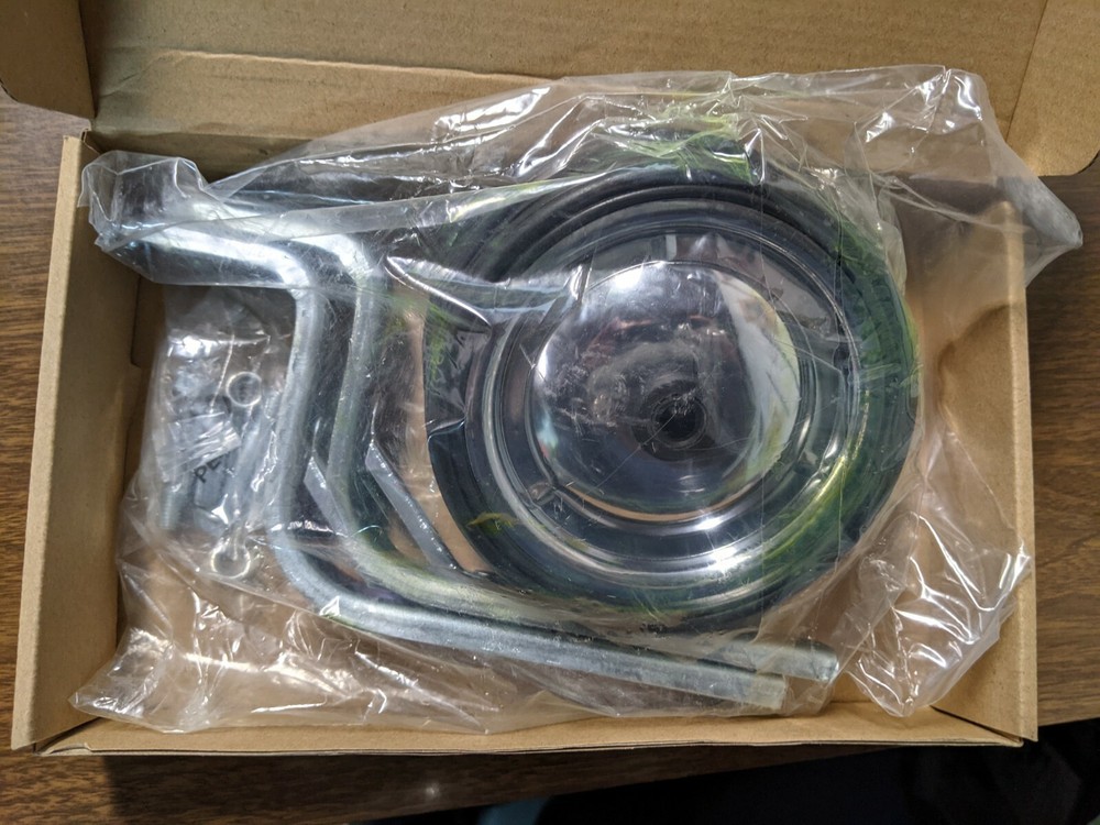 Little World Training Wheels Assembly