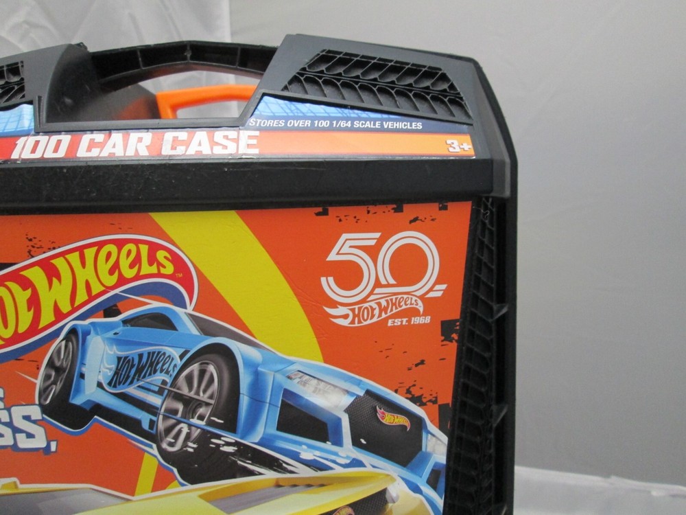 Lot x 2 Hot Wheels 100 Car Rolling Storage Case With Retractable Handle 2017-18