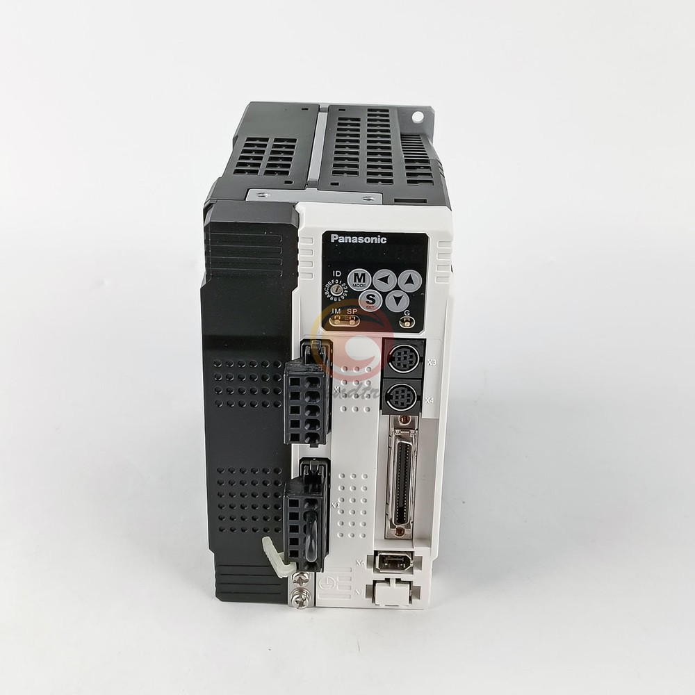 1PC Panasonic MDDDT3530003 Servo Drive New