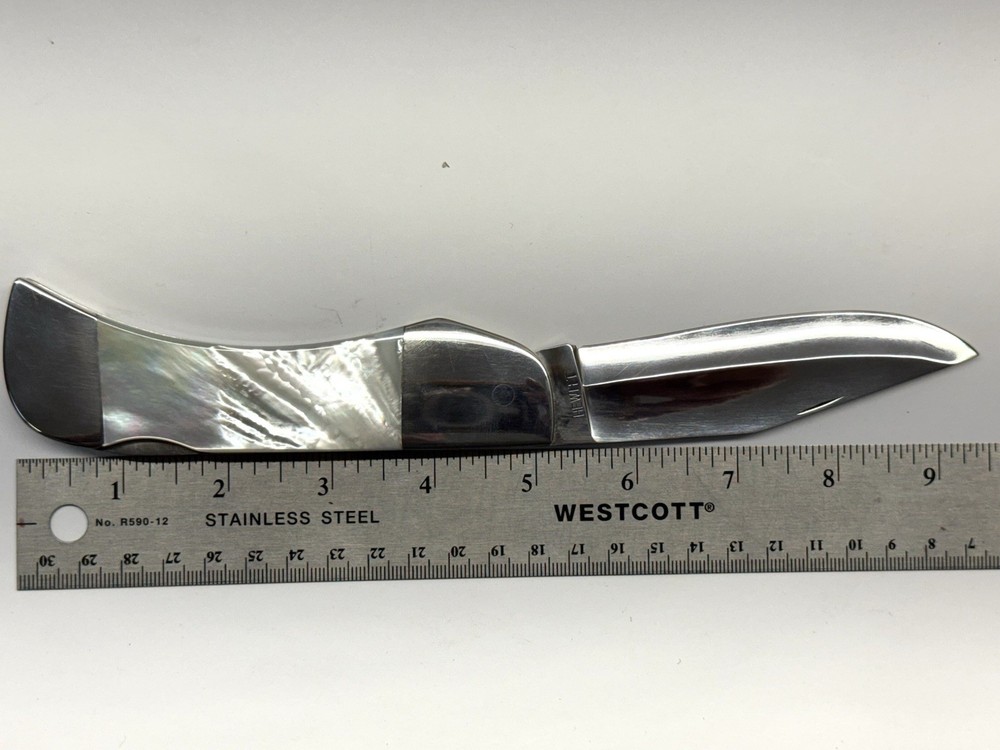 Custom Made Knife HEWITT Folder w Pearl #129
