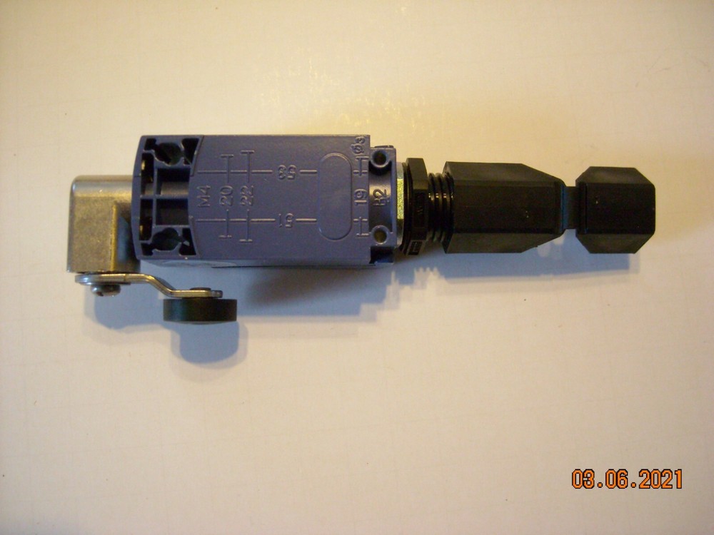 Genie lift switch 110771-121C7 