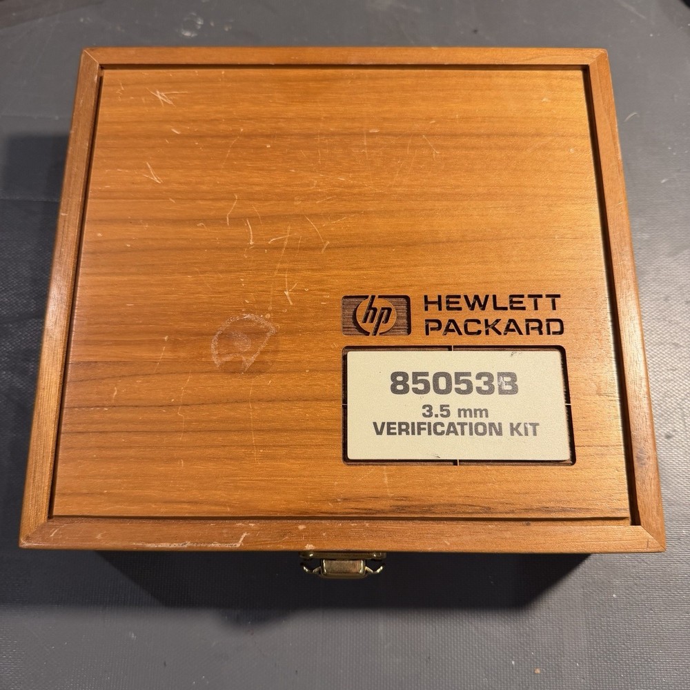 Agilent 85053B 3.5mm, HP Network Analyzer Verification / Cal Kit READ