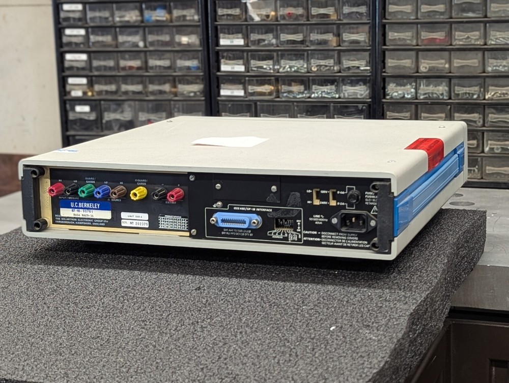 Solartron Schlumberger 7060 Systems Voltmeter