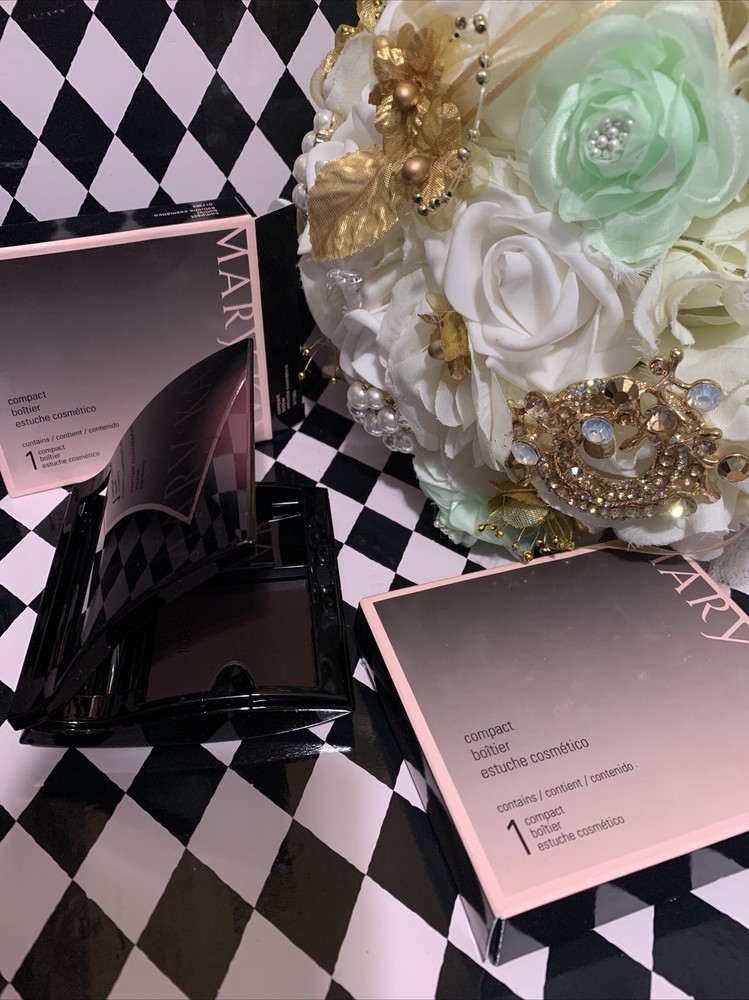 MARY KAY COMPACT BOITIER 017362