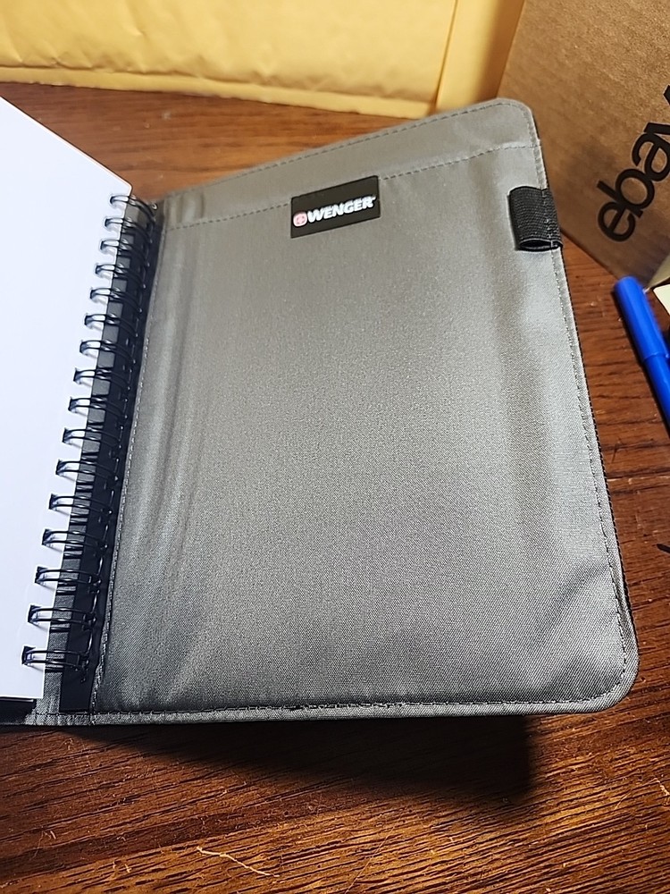 Wenger Swiss Speaker Spiral Padfolio. NEW