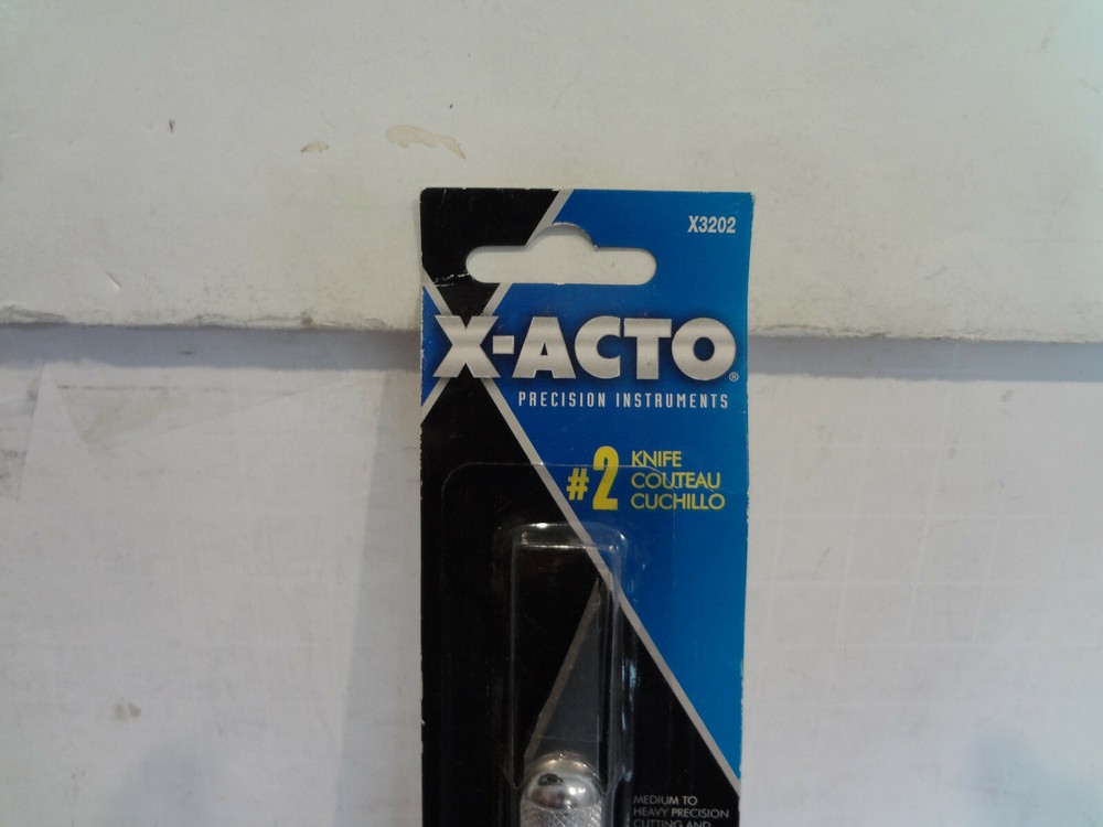 X-ACTO #2 Knife Medium Cutting and Trimming #3202