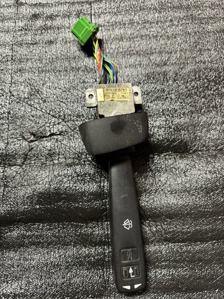 Volvo wiper control switch - 20700930