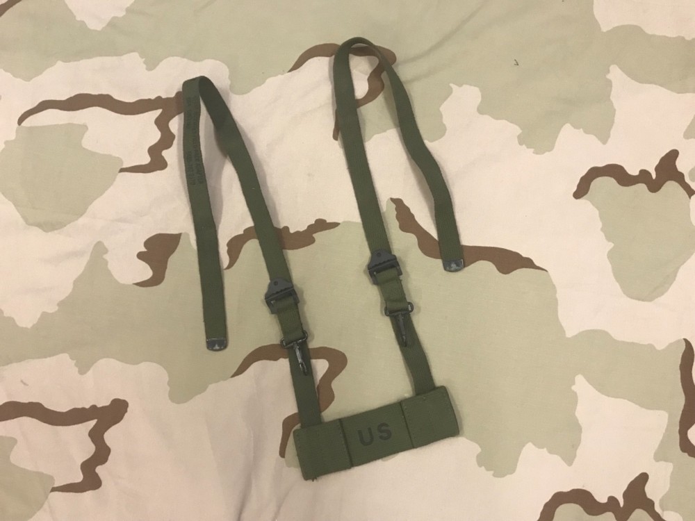 M1956 CANVAS FIELD PACK STRAP ASSEMBLY BUTT PACK ADAPTER NSN 8465-782-2170
