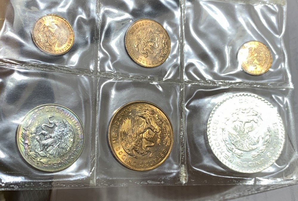 1965 MEXICO MINT SET, UNC