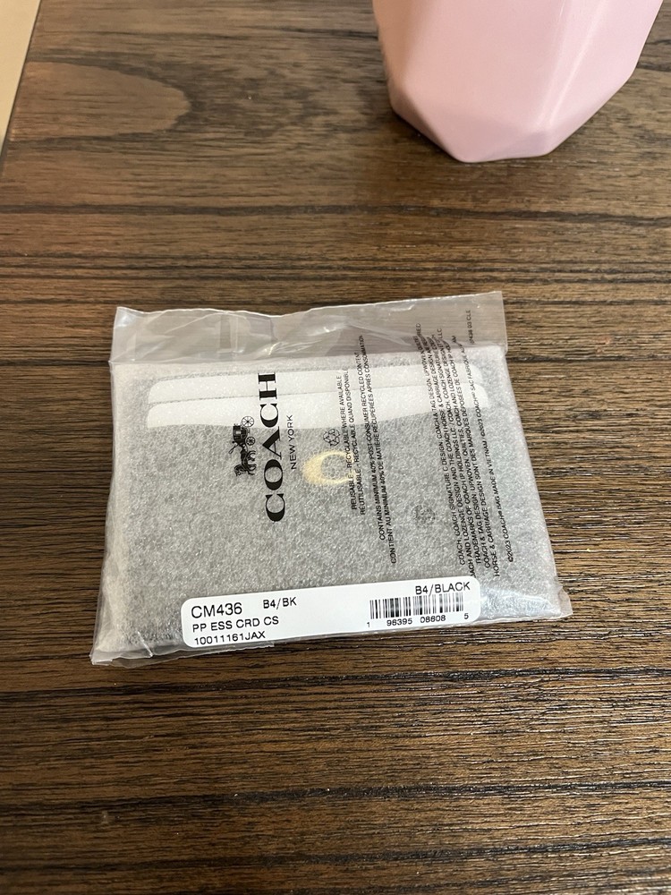 Coach Essential Card Case Black/gold