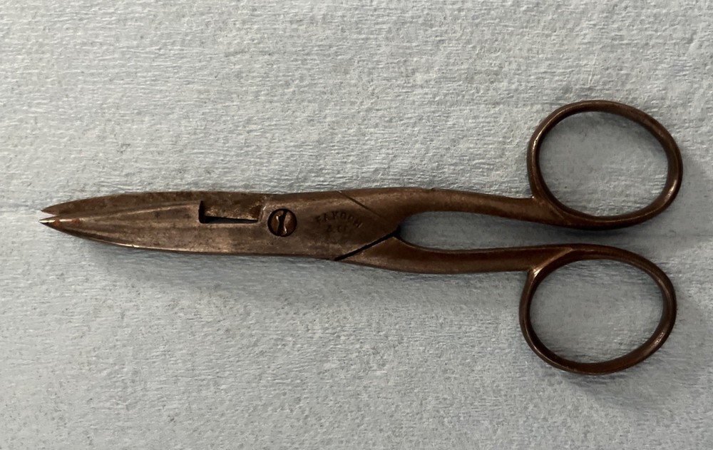 Vintage FA Koch & Co Button Hole Scissors