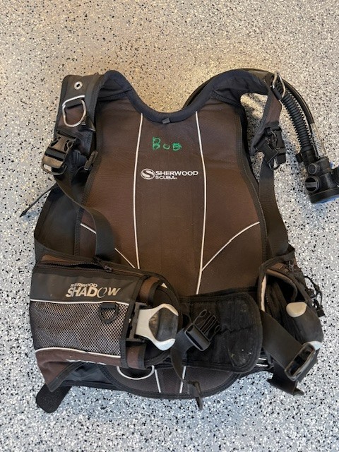 Sherwood Buoyancy Compensator Device (BCD) – Shadow model