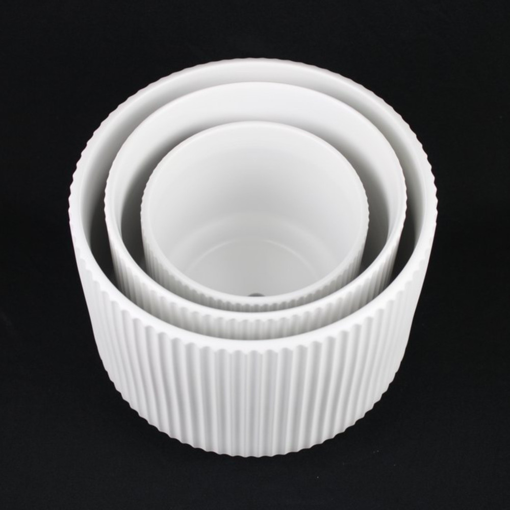3-Piece White Stoneware Planter Pot Set with Ribbed Texture