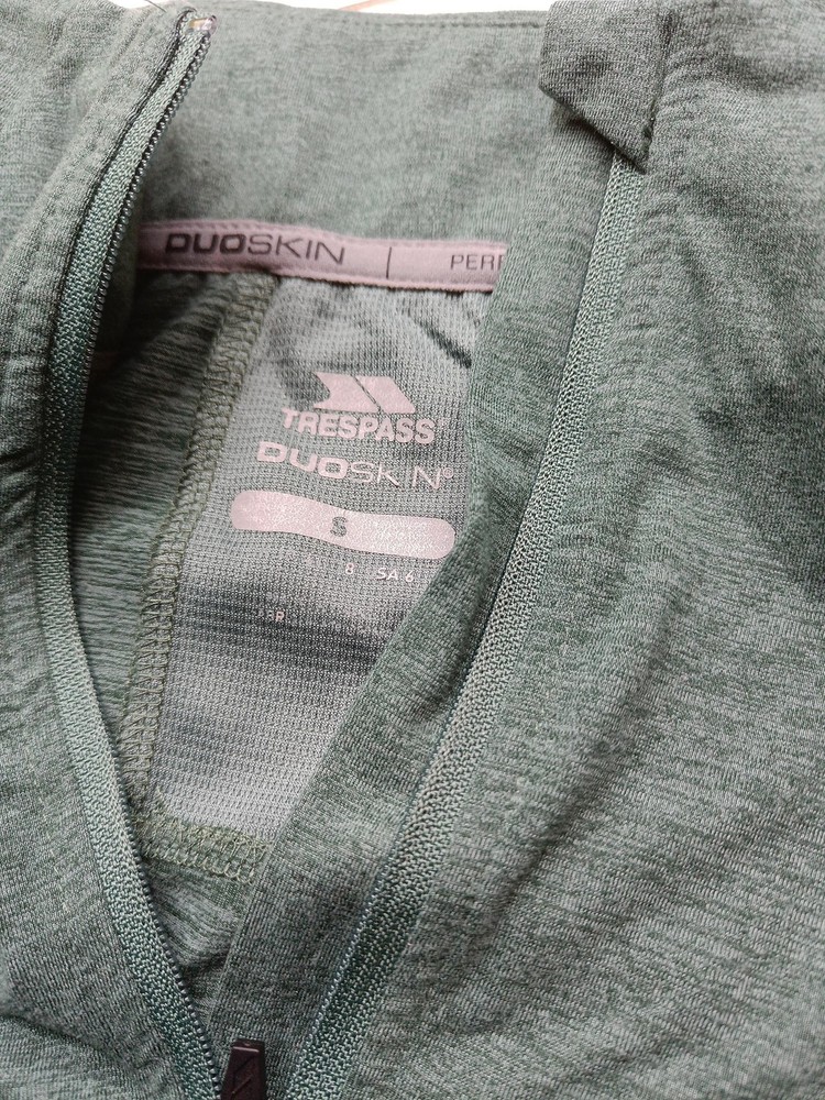 Trespass Men's Loungewear S Green Polyester with Elastane Mock Neck Basic