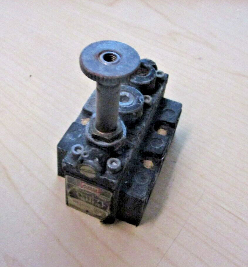 SOLENOID AIR CONTROL VALVE ARO A412SS-024-D