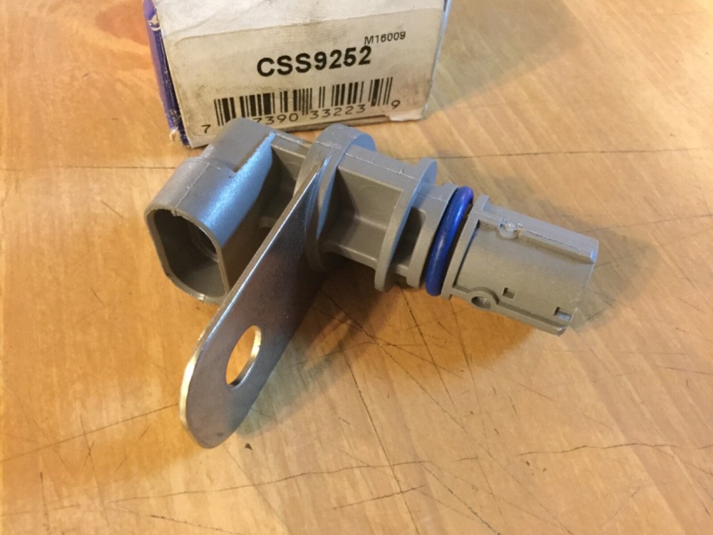 NAPA Echlin CSS9252 Engine Crankshaft Position Sensor Standard PC552