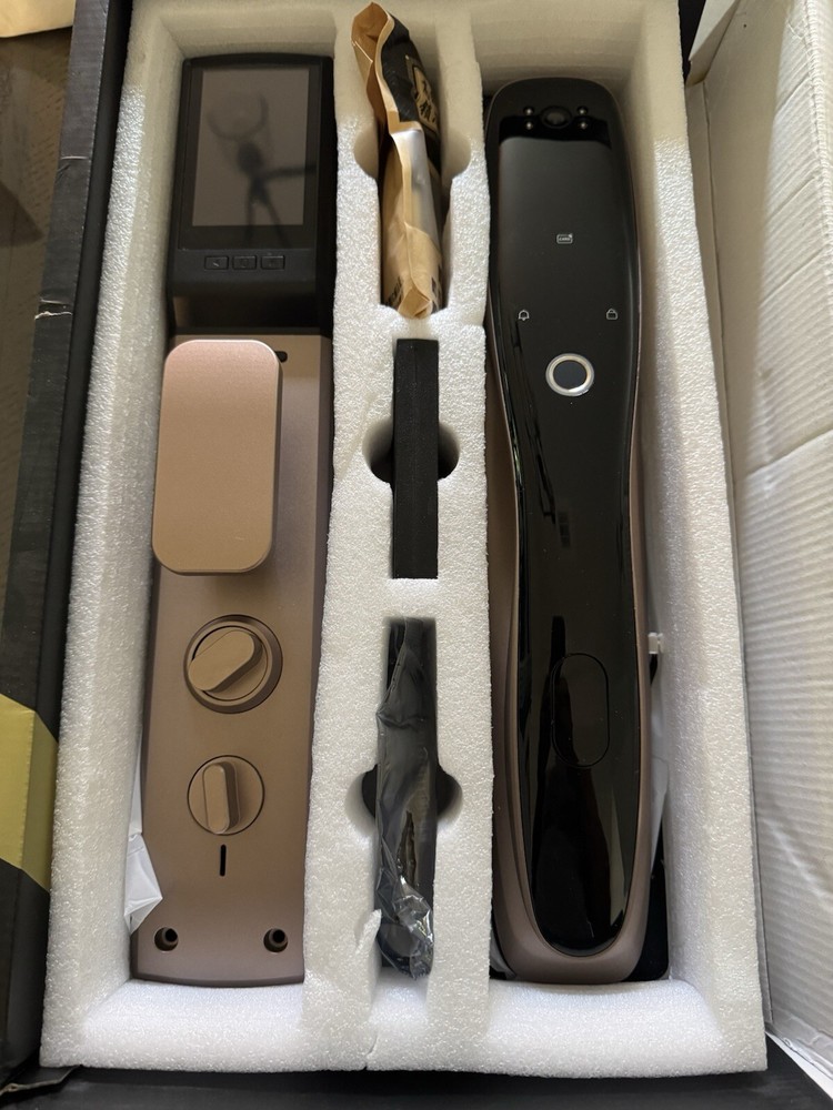 Fingerprint Lock By The Connected Shop