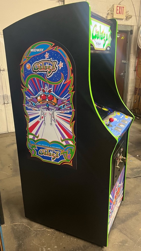 GALAGA ARCADE MACHINE by NAMCO (Excellent) *RARE*