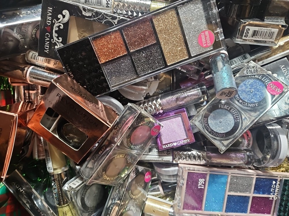 Wholesale 50 Piece Bundle Of Assorted Makeup
