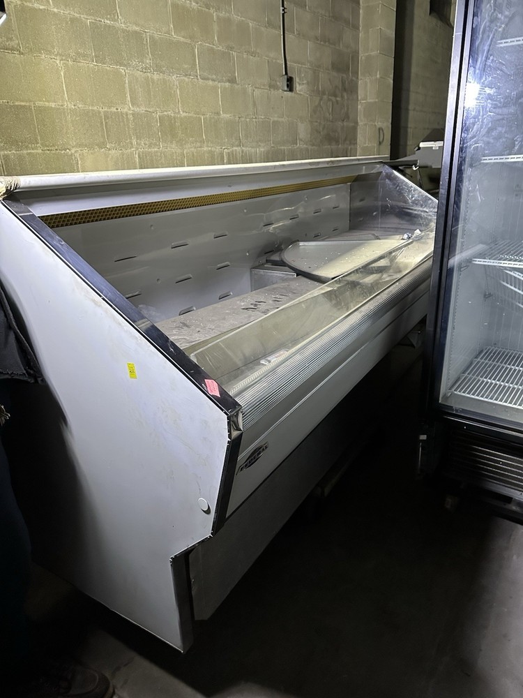 Federal 8 ft. Refrigerated Open Merchandiser with a new Compressor