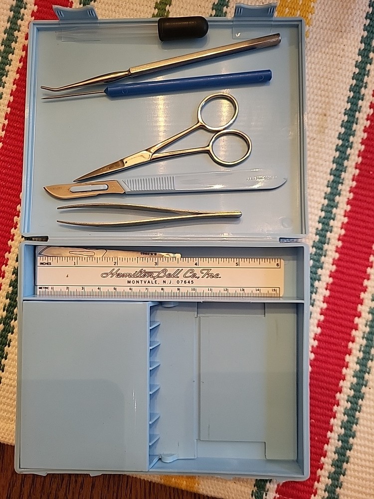 Hamilton Bell Co, Inc Disection Kit
