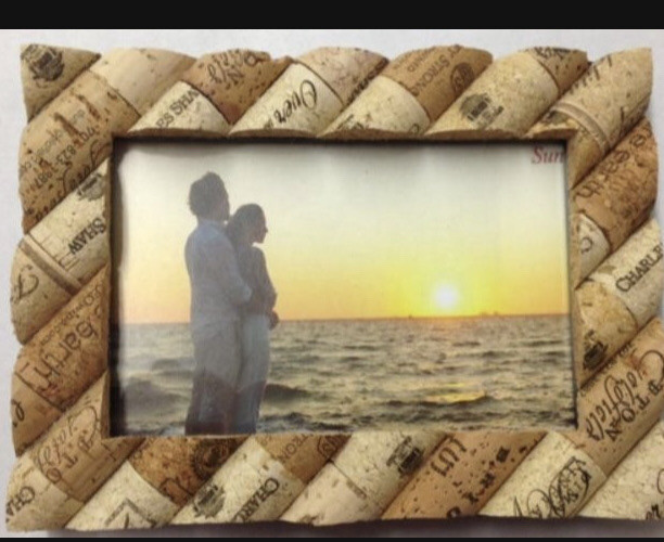 100 Wine Bottle Corks - Great for crafting!