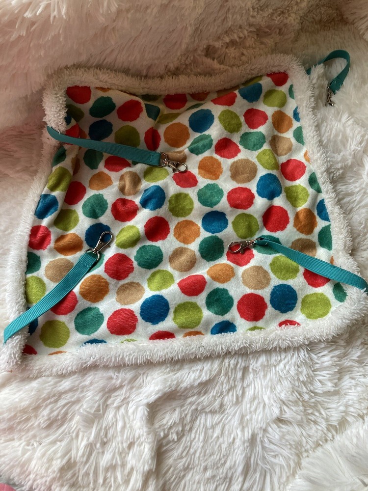 Hanging blanket for Ferrets or kitten cages