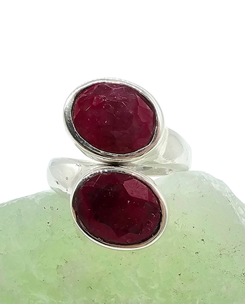 11 carat Ruby Ring, Size 8.5, 40th Anniversary Stone, Sterling Silver, July
