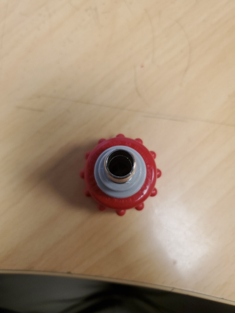 Connector BIB,3/8" Coke Red