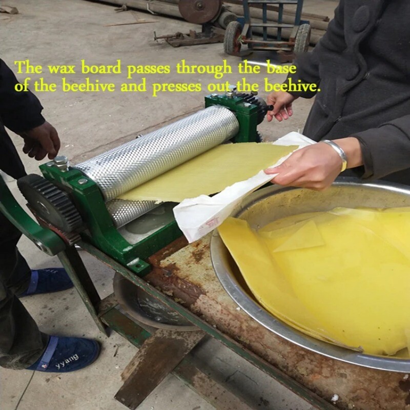 86*310mm Manual Honeycomb Embossing Machine Hive Base Plate Roller Press Machine