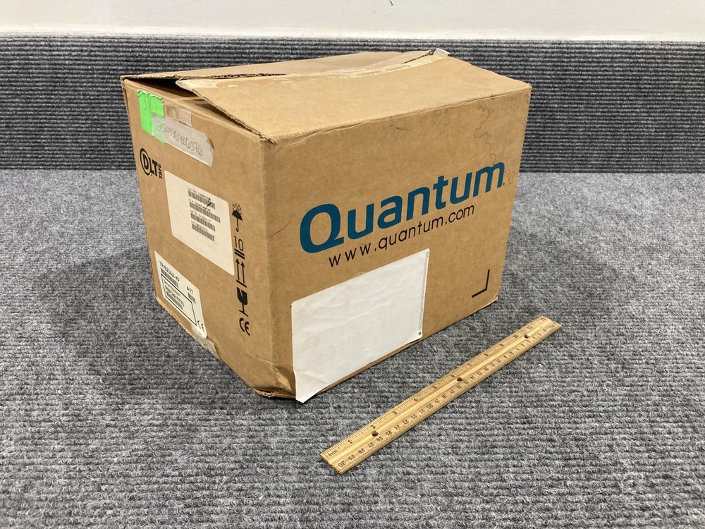 Quantum SDLT 320 Internal Tape Drive - Open Box -