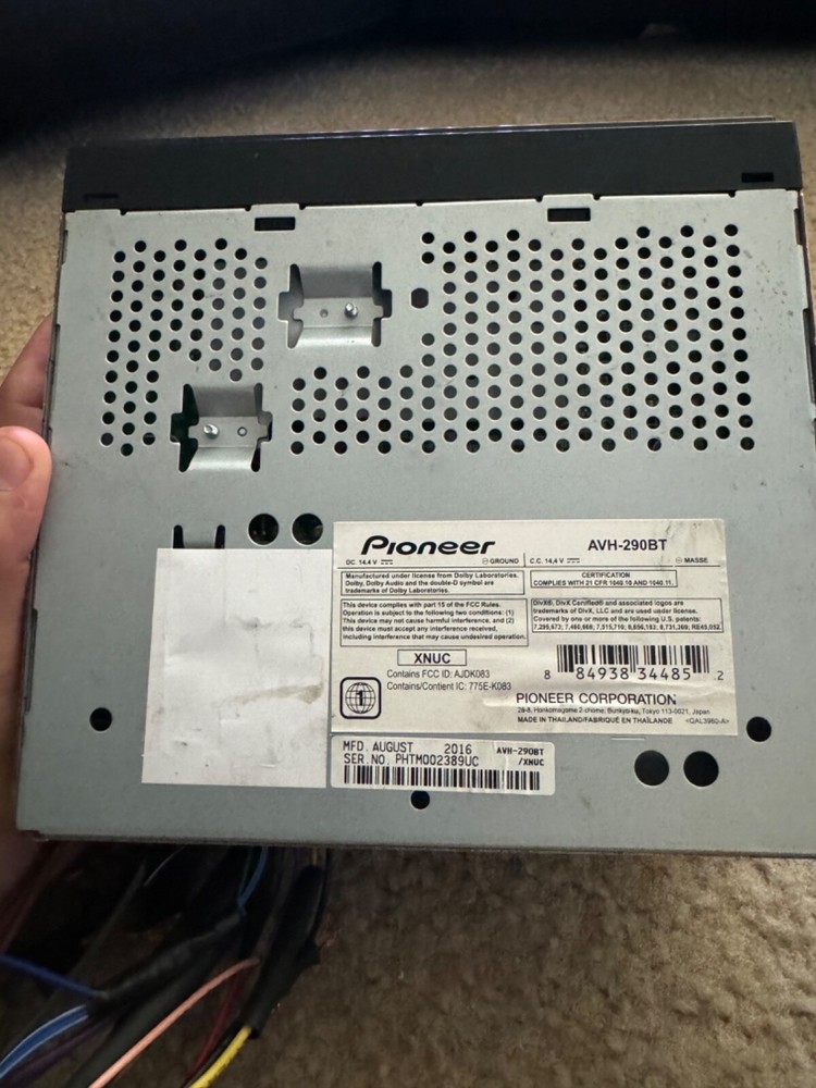 Pioneer AVH-290BT Multimedia Bluetooth DVD Receiver