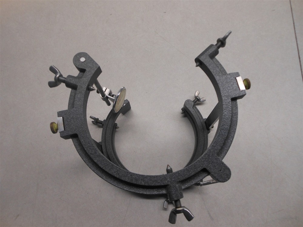 Tinius Olsen Testing Machine 72943 With Case