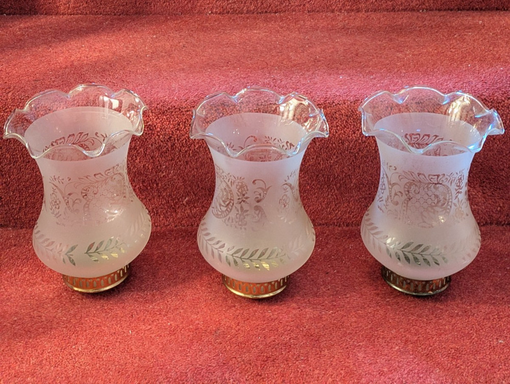 OLD LAMPSHADE SET