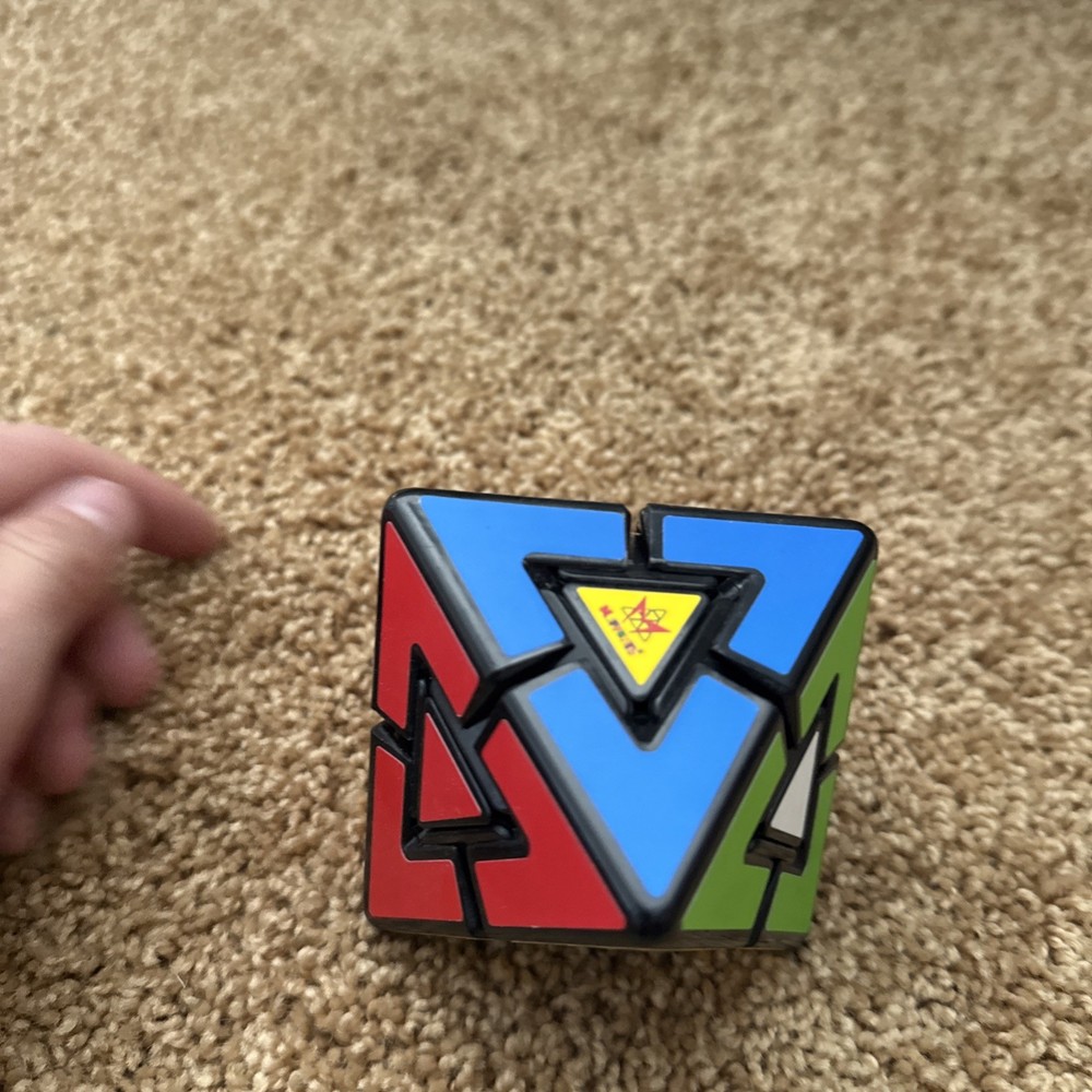 Rubik’s Cube Triangle