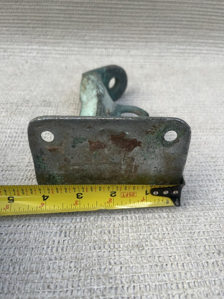 vintage bronze forestay haliard Raiser bracket attachment