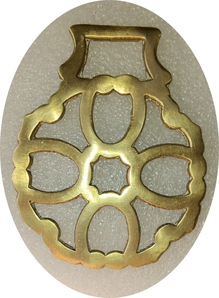 GEOMETRIC    horse brass      (8115)