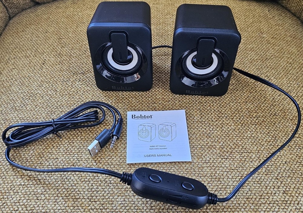 Computer Speaker Bluetooth RGB Desk Speaker for Computer and Laptop