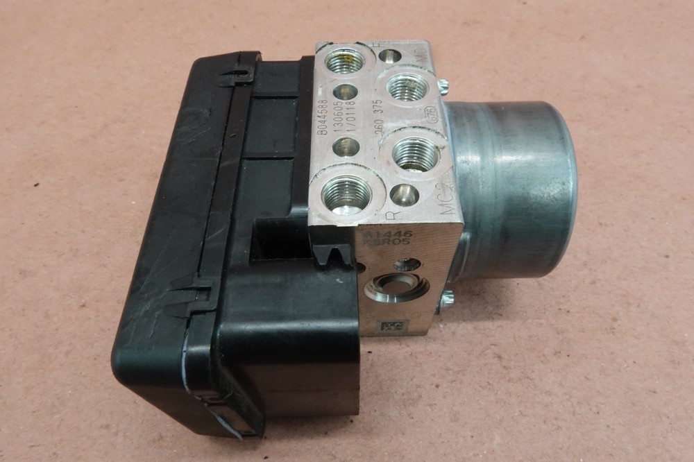 2014 Aprilia RSV4 ABS Brake Servo Controller Control