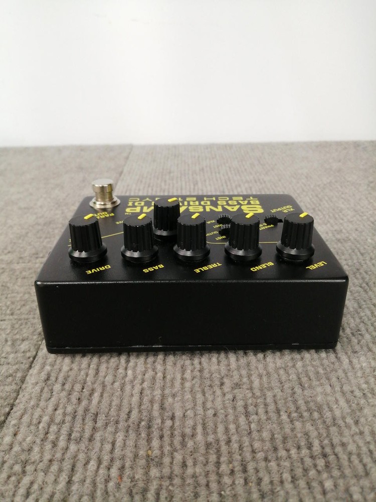 TECH21 SANS BASSDRIVER DI effector