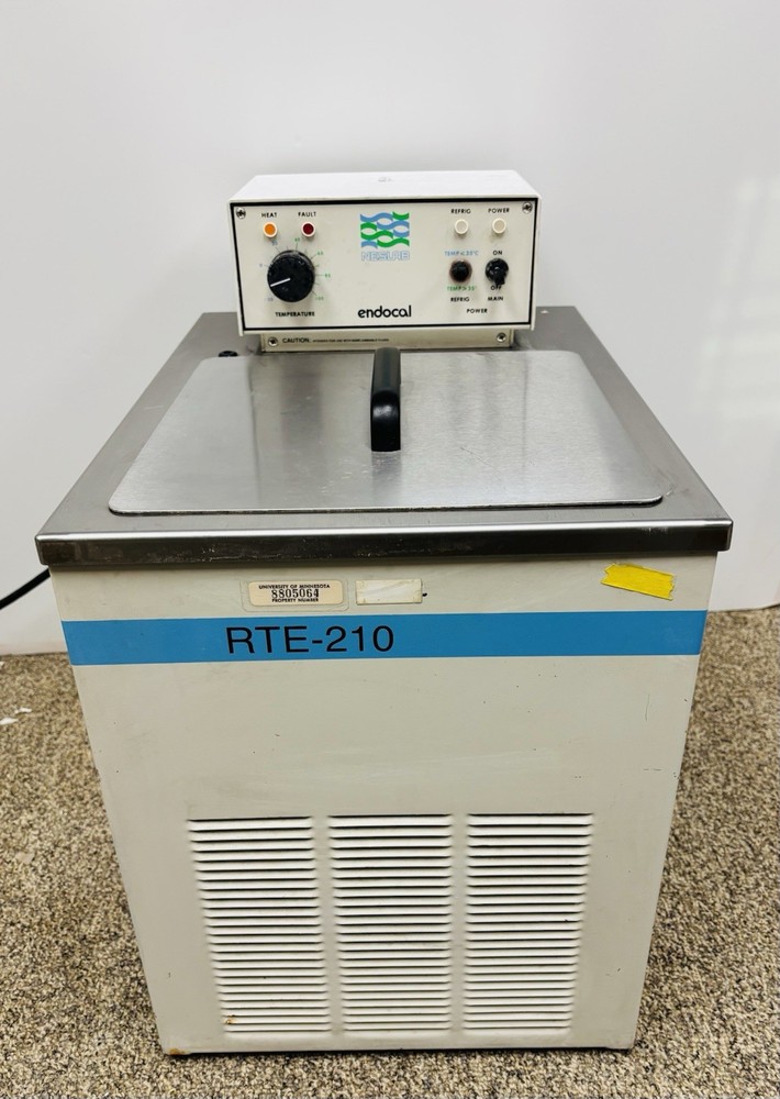 Neslab RTE-210 Refrigerated Recirculating Chiller
