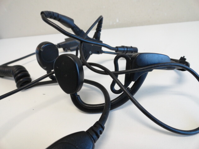 UU4: Motorola Radio Headset