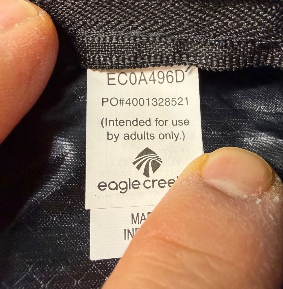 Eagle Creek Pack-It Isolate Cube MEDIUM (EC0A496D) excellent condition